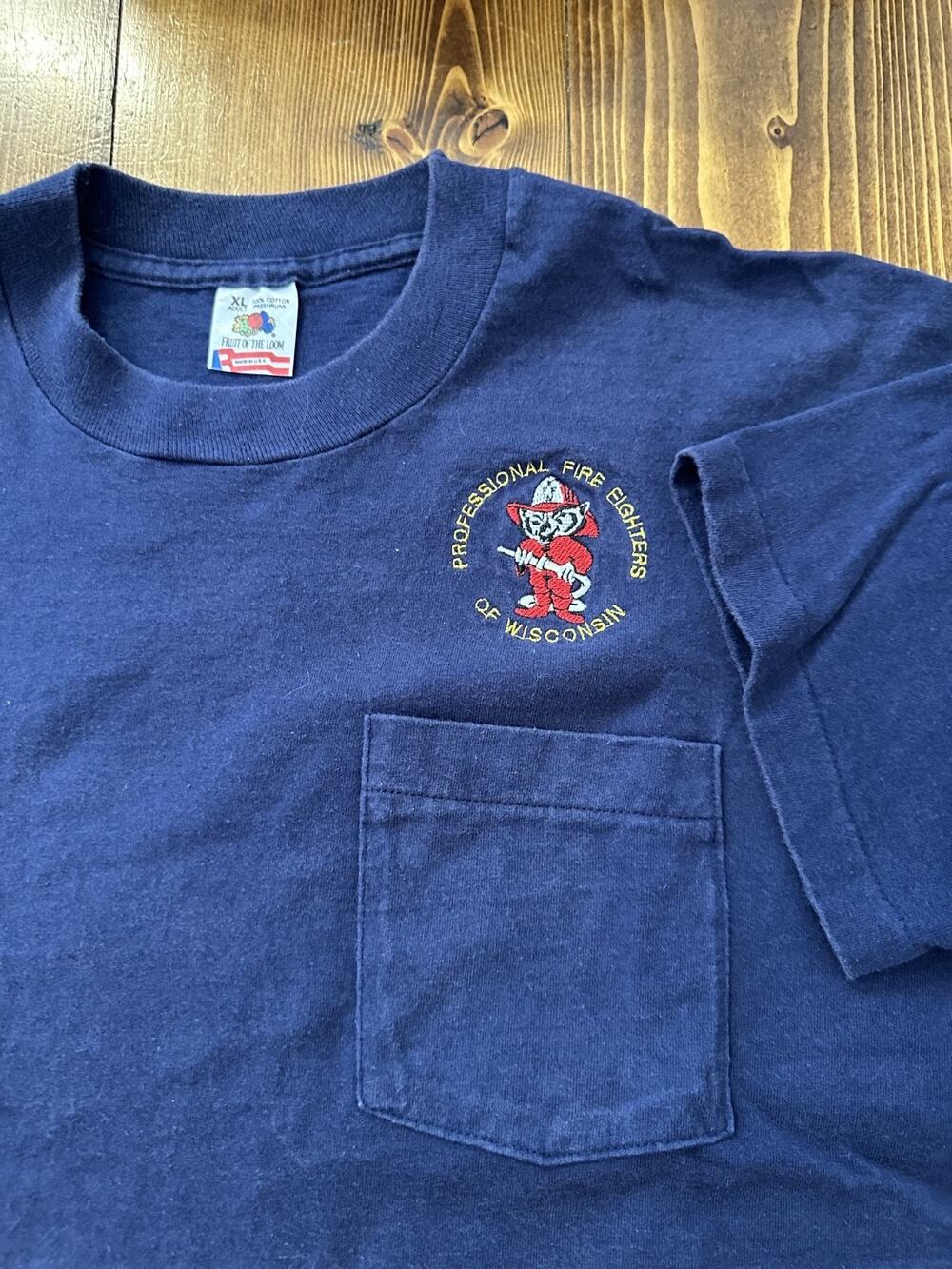 Vintage Firefighters of Wisconsin Pocket Tee Shirt Black Single Stitch Vtg XL